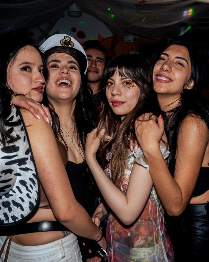 Hostel Thay83 Miraflores Lima Buitenkant foto
